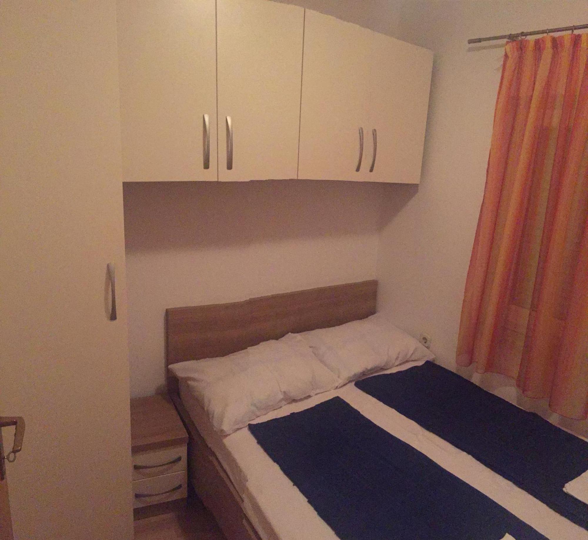 Apartments Vidovic Povljana Kamer foto